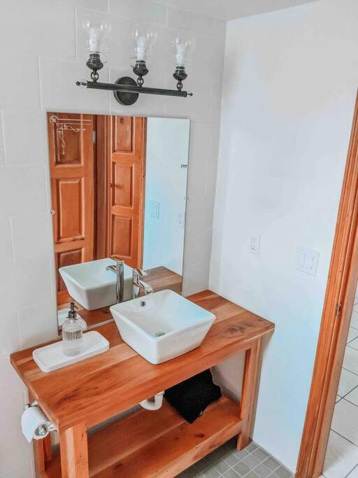 Vacation Home Blue Lotus Caye Caulker Exterior photo
